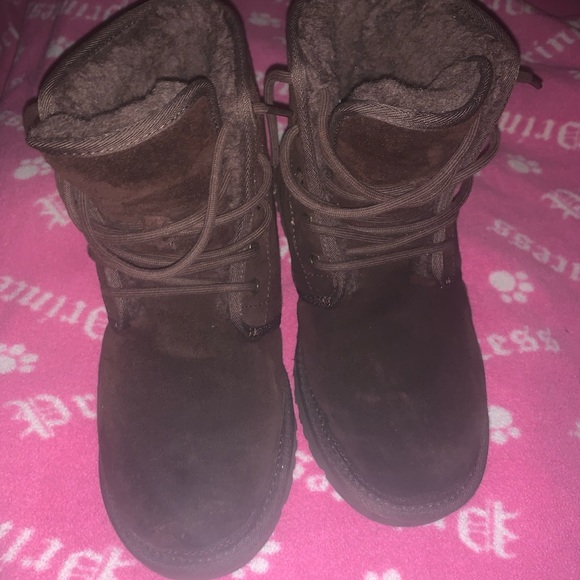 ❤️UGG NEUMEL CHUKKA CHOCOLATE HIKERS, LADIES 7. NOT BROKEN IN!!!! - Picture 13 of 13